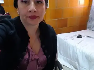Stripchat Best live sex cam show of charlote_temple