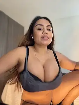 Stripchat Nude Webcam of valeria2019hot