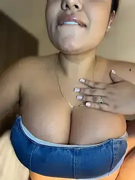 Stripchat Adult Webcam of valeria2019hot