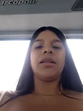 Stripchat Nude Webcam of Layla-daring