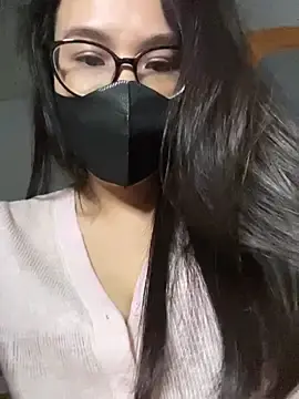 Stripchat Live Sex Cam of ZzyzyZ-009
