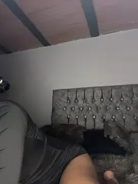 Stripchat Live Porn of paulaa21_1