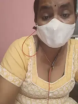 Stripchat Free Porn Cam of keerthy_telugu