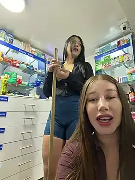 Stripchat Free Porn Cam of roouse