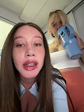 Stripchat Free Porn Cam of roouse