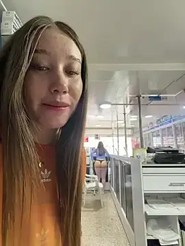 Stripchat Live Sex Cam of roouse