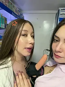 Stripchat Live Porn of roouse