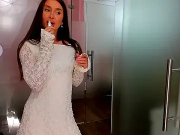 Stripchat Watch Live Sex Cams of Anya-Ray