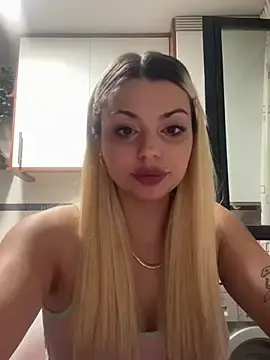 Stripchat Best Webcam of Noeliagglow