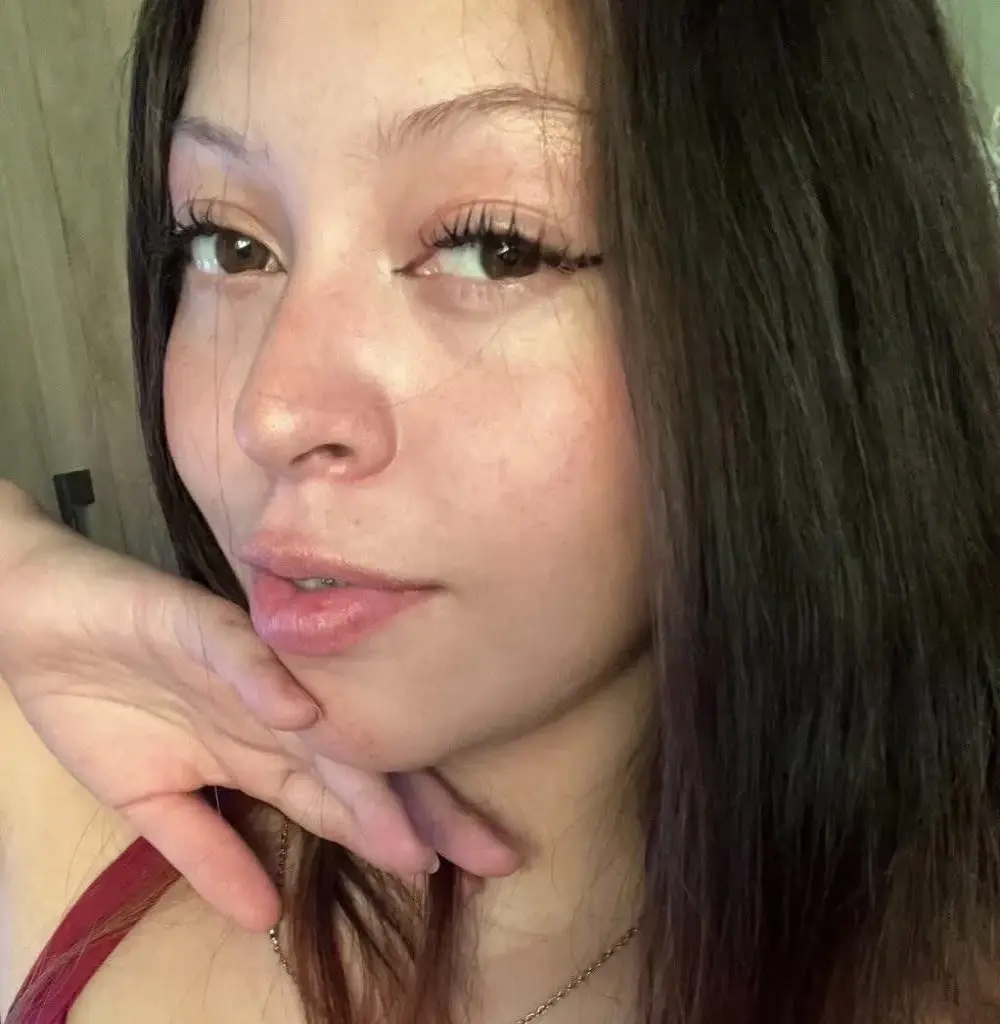 Clara_Belle