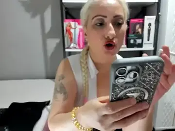 Stripchat Watch Live Sex Cams of squirtgame
