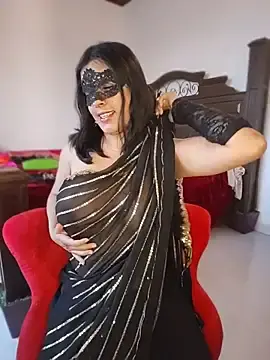 Stripchat Sex Chat of Ruvi_Queen