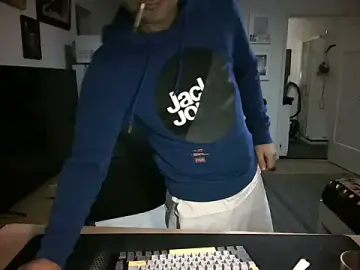 Stripchat Adult Webcam of mihaimichael