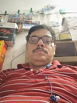 Stripchat Sex Cam of Bigbul6