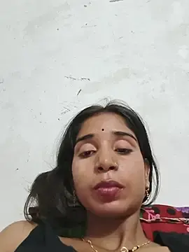 Stripchat Sex Cam of Cute-Natashaa