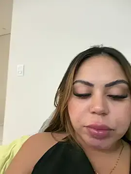 Stripchat Adult Webcam of lariic