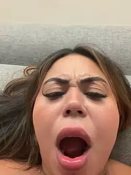 Stripchat Free Porn Cam of lariic
