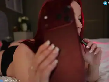 Stripchat Watch Live Sex Cams of mia_cloudyy