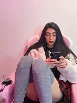 Stripchat Free Porn Cam of Felicia_smok3