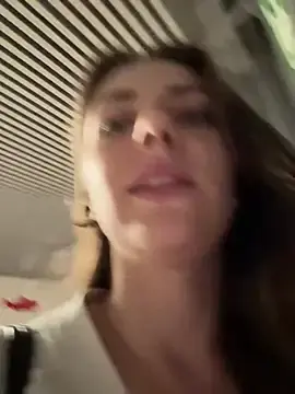 Stripchat Live Sex of MariiD