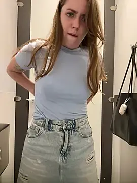 Stripchat Adult Webcam of MariiD