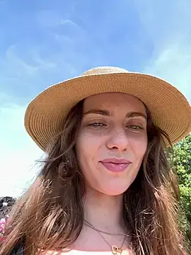 Stripchat Best Webcam of MariiD