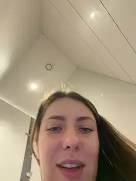 Stripchat Live Sex of MariiD