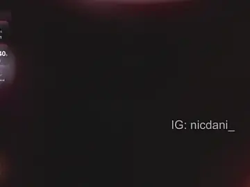 Stripchat Best live sex cam show of nicdani_1