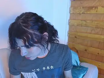 Stripchat Free Live Porn of pixy_20