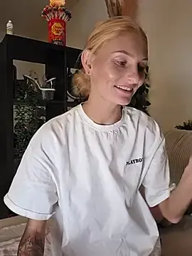 Stripchat Live Sex of LessiaMia