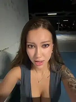Stripchat Live Sex Cam of Musae