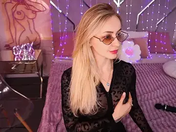 Stripchat Live Porn of GraceCandy