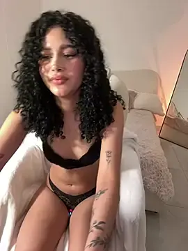 Stripchat Live Porn of Lianh_Benett