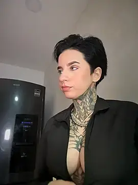 Stripchat Free Live Porn of Lianh_Benett