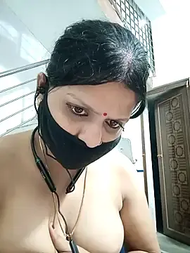 Stripchat Watch Live Sex Cams of ZOYA-STRIP