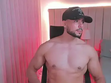 Stripchat Live Sex Cam of leo_king7