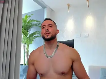 Stripchat Nude Webcam of leo_king7