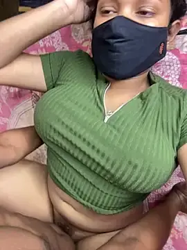 Stripchat Free Live Porn of Hot-AngoriBhabhi