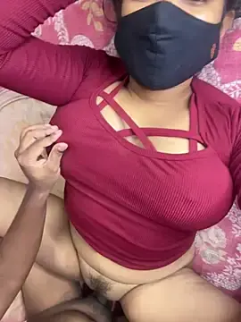 Stripchat Nude Webcam of Hot-AngoriBhabhi