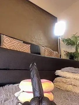Stripchat Live Sex of Isa__Blanc