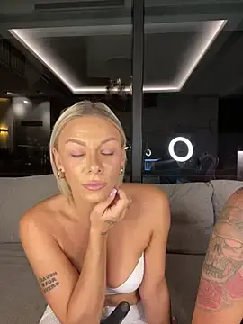 Stripchat Sex Cam of SexOnMyLvL
