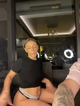 Stripchat Free Porn Cam of SexOnMyLvL