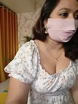 Stripchat Live Porn of Silent_Fantasy