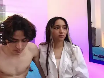 Stripchat Watch Live Sex Cams of Chlloe_Fox