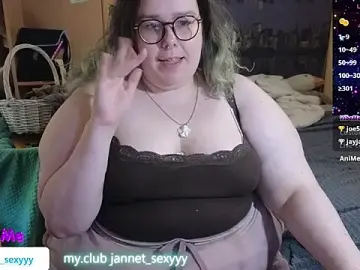Stripchat Live Sex of JannetPie