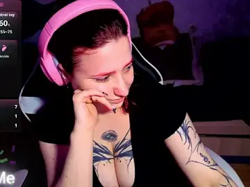 Stripchat Watch Live Sex Cams of Mini_Lady1