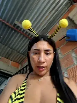 Stripchat Live Sex Cam of hot_veteran01