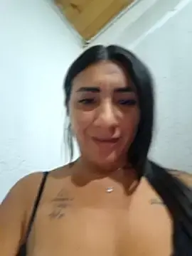 Stripchat Free Porn Cam of hot_veteran01