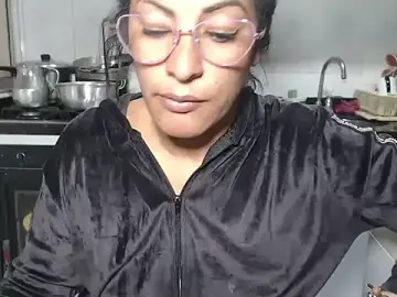 Stripchat Live Sex of kateleyagrey