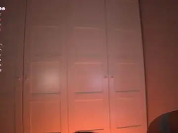 Stripchat Live Porn of -JuicyMolly-